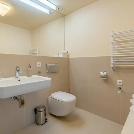 A34 Perla Apartment